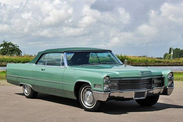 1966_Cadillac_Convertible_Green