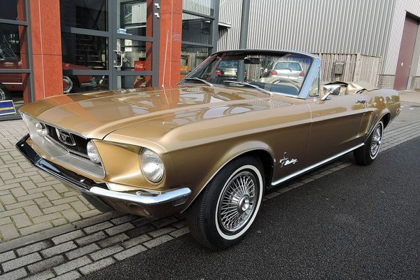 1968_Ford_Mustang_Gold