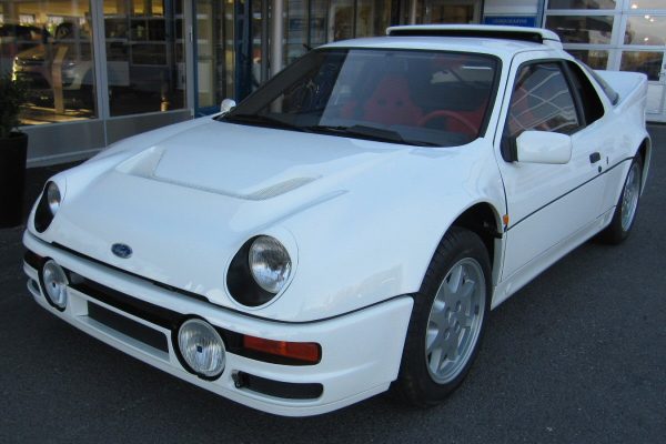 1986_Ford_RS200_White