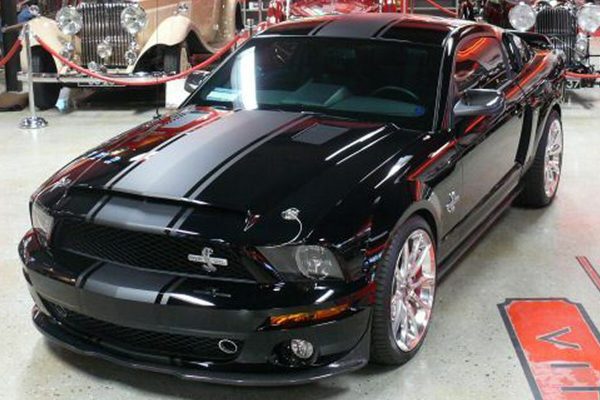 2008_Ford_Shelby_Black