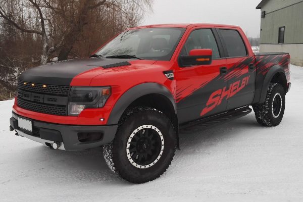2014_Ford_F-150_Red