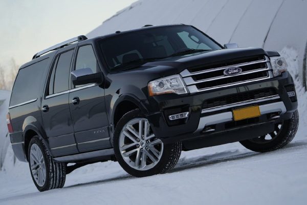 2015_Ford_Expedition_Black