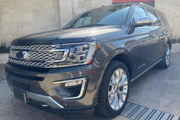 2018_Ford_Expedition_Grey (2)